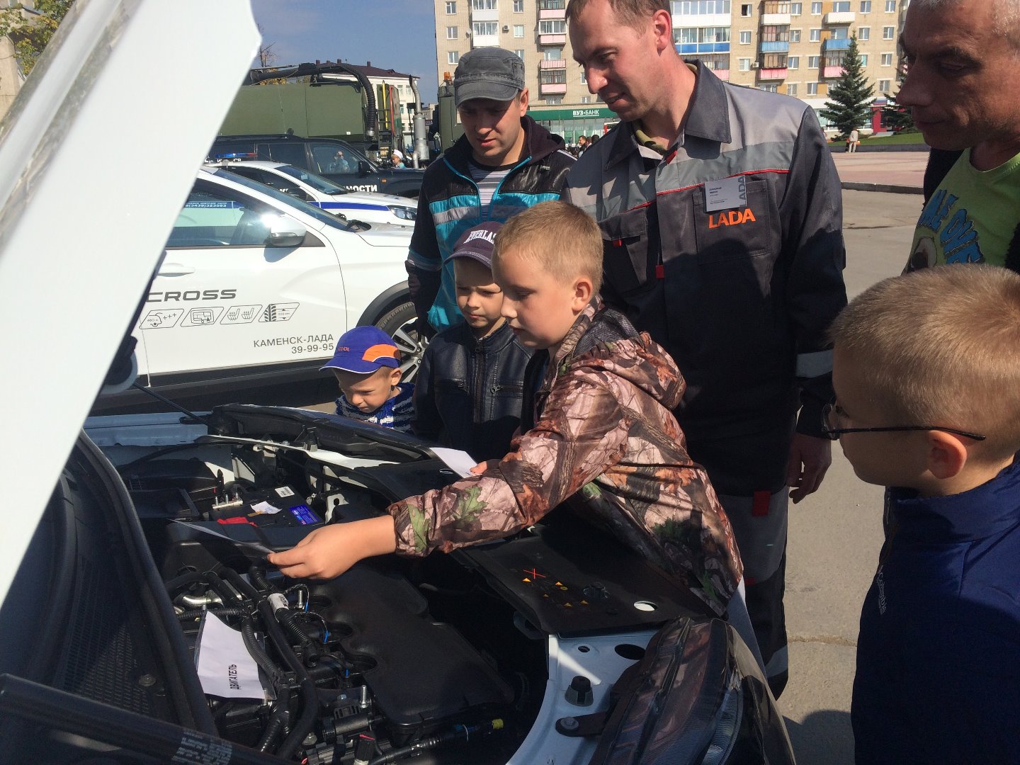 Презентация LADA Granta в Каменске-Уральском!